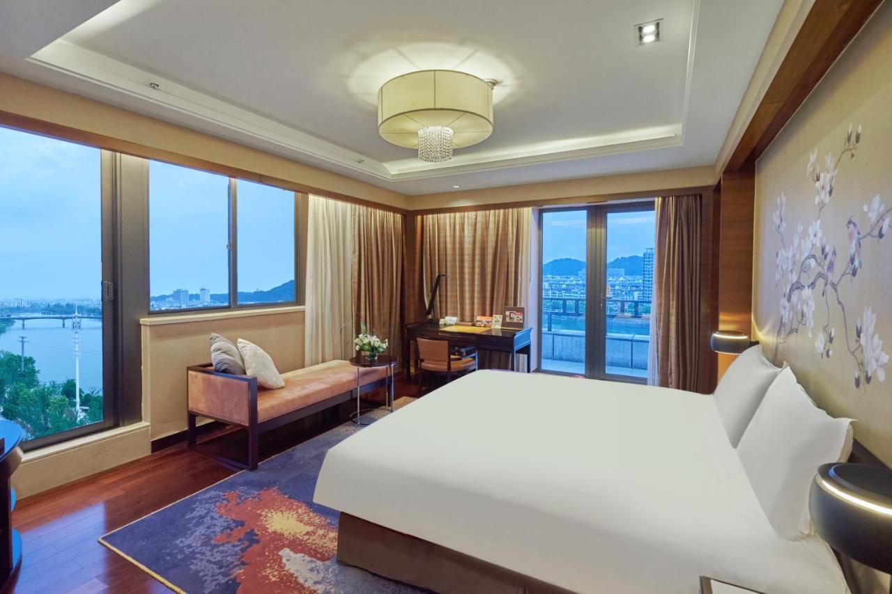 Crowne Plaza Huangshan Yucheng By Ihg Екстериор снимка