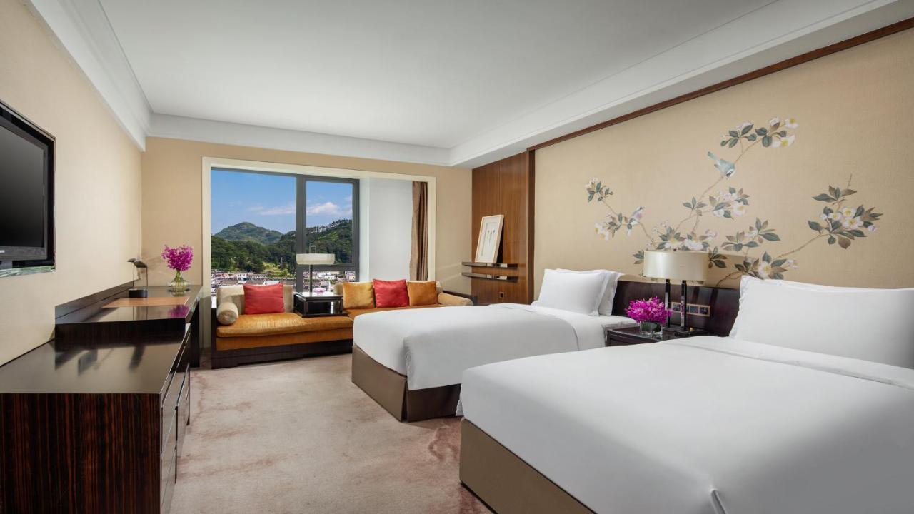Crowne Plaza Huangshan Yucheng By Ihg Екстериор снимка