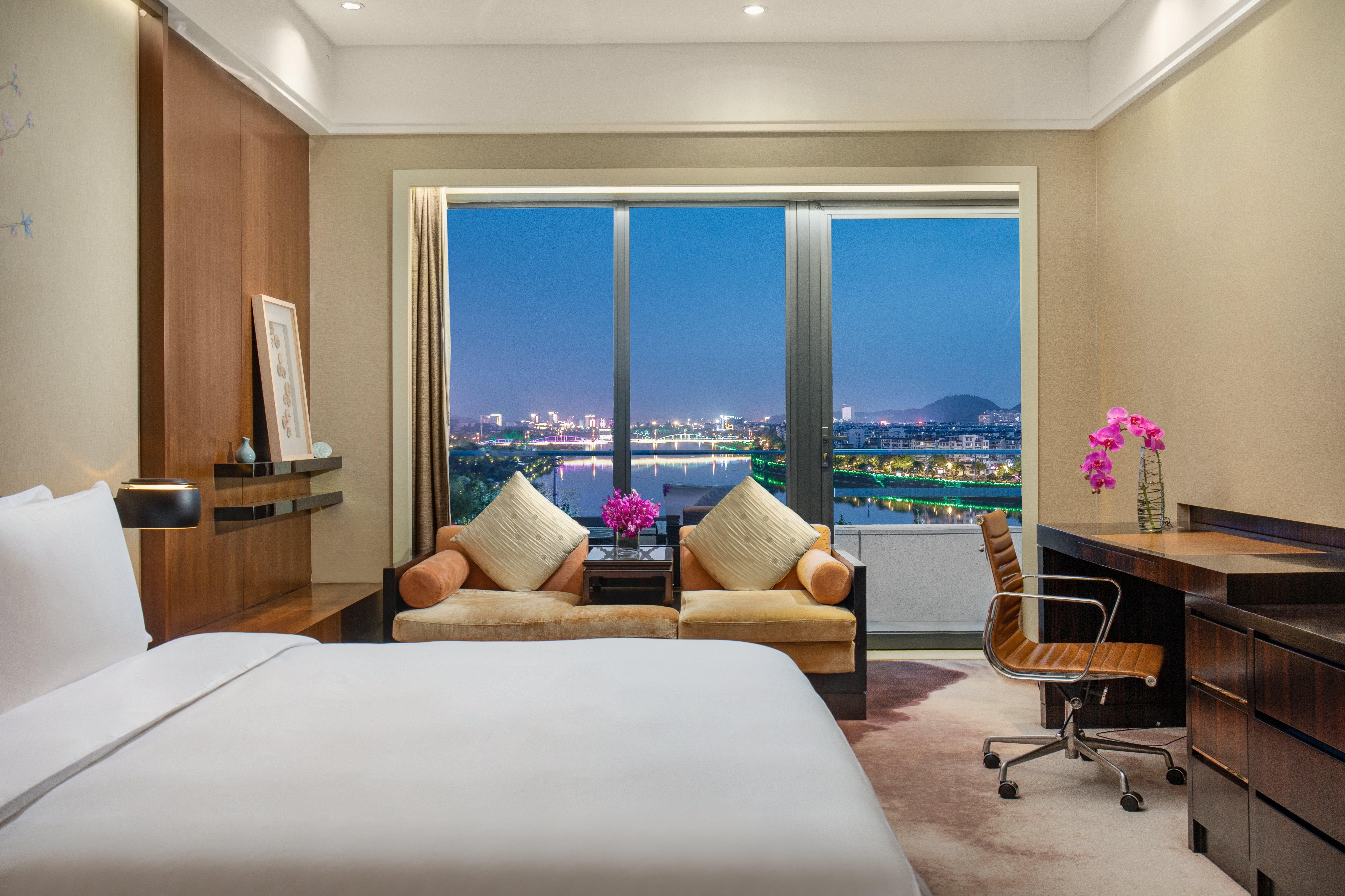 Crowne Plaza Huangshan Yucheng By Ihg Екстериор снимка