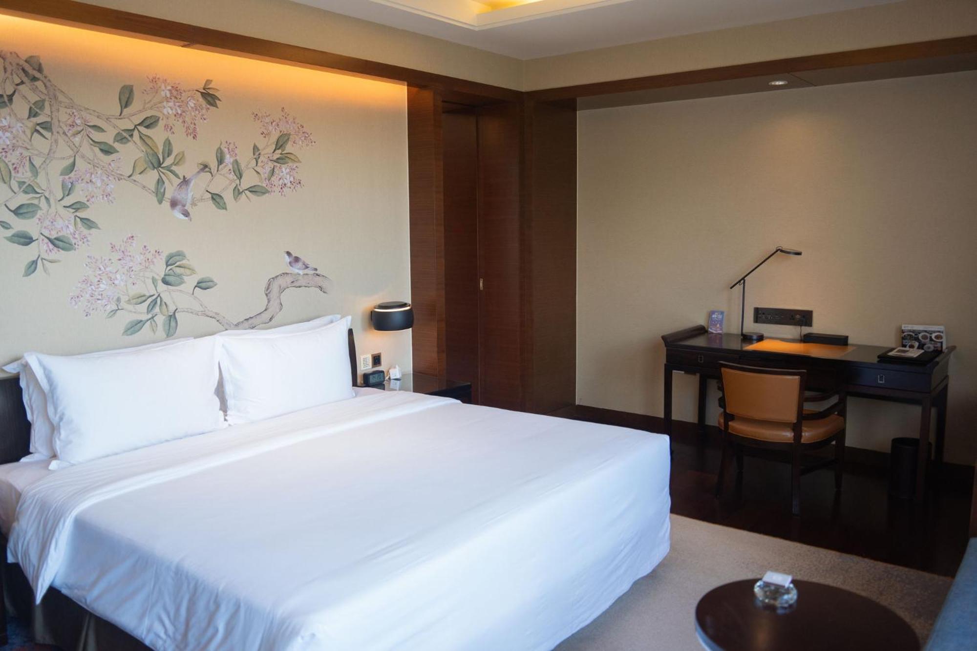 Crowne Plaza Huangshan Yucheng By Ihg Екстериор снимка